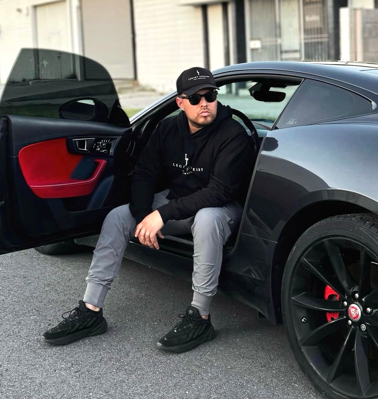 LJLA BLACK HOODIE